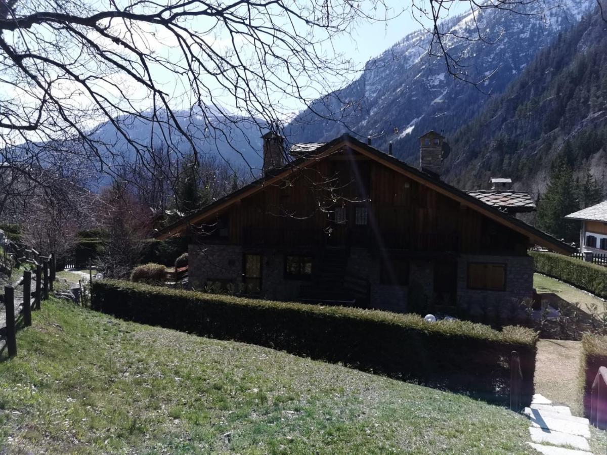 Chalet Monte Bianco Курмайор Екстер'єр фото